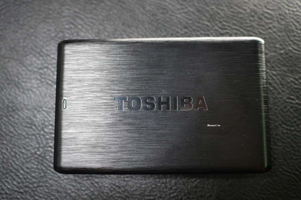 2023 東芝TOSHIBA 2TB 外接硬碟拆解 | 錯誤訊息ms-dos功能無效真的是硬碟壞了。